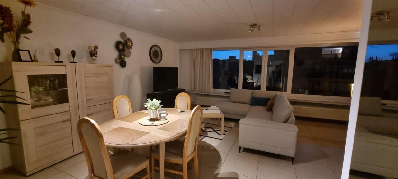 Superb With 3 Bed In * Antwerp